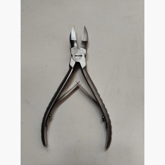Professional Cuticle Nipper — Stainless Steel